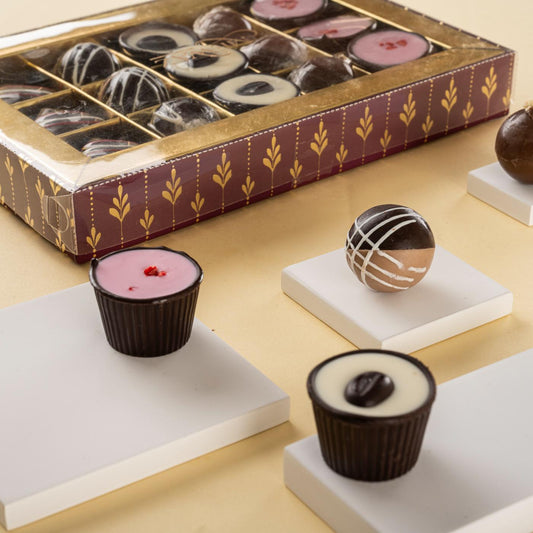 Assorted chocolate truffles 15-piece box